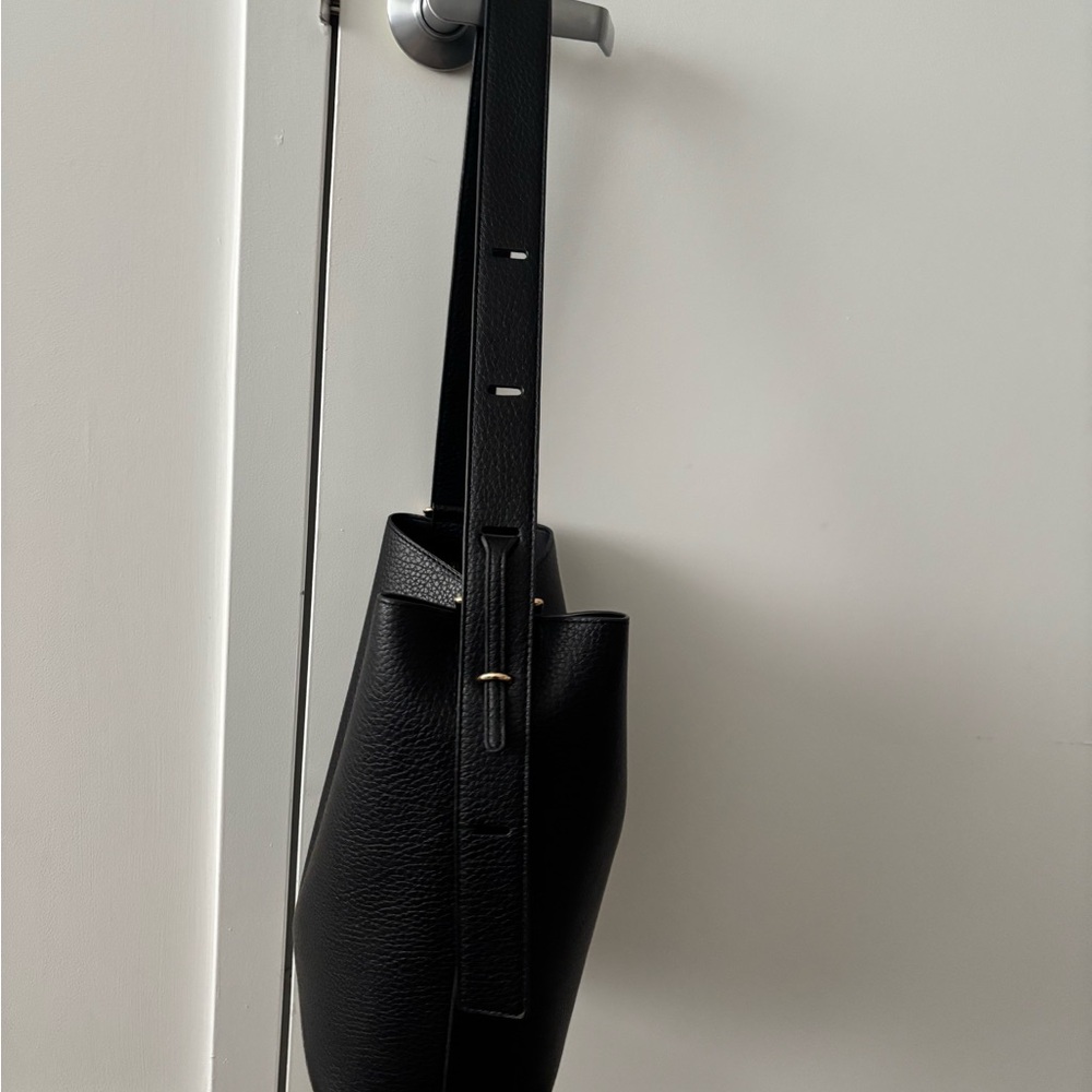 Rachel Zoe Black Shoulder Bag - Picture 8 of 10